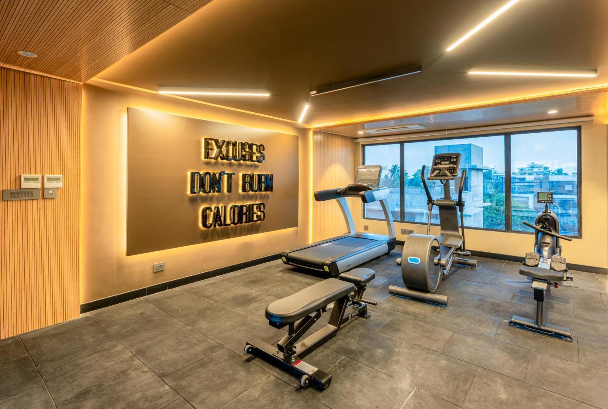 Park Inn & Suites By Radisson Thrissur East Fort Luaran gambar