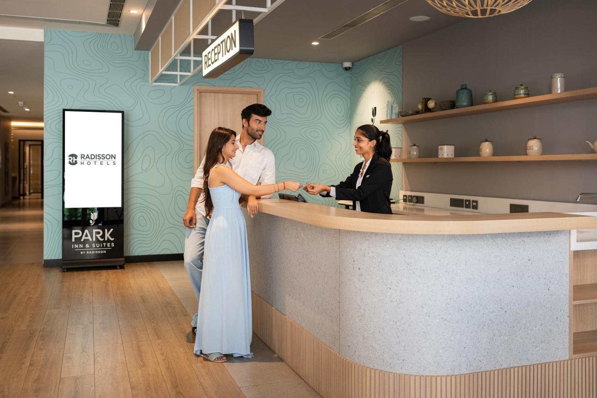 Park Inn & Suites By Radisson Thrissur East Fort Luaran gambar